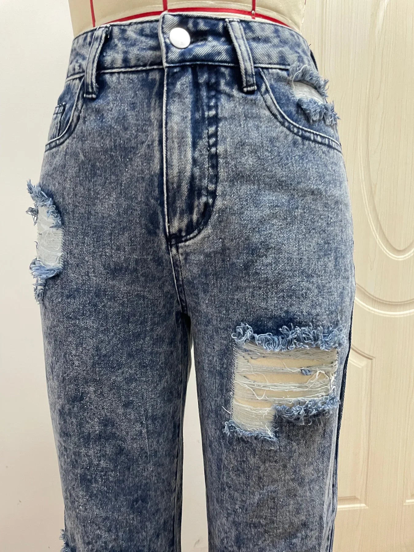 New Style Women's Ripped Street Denim Trousers Fashionable Street Jeans