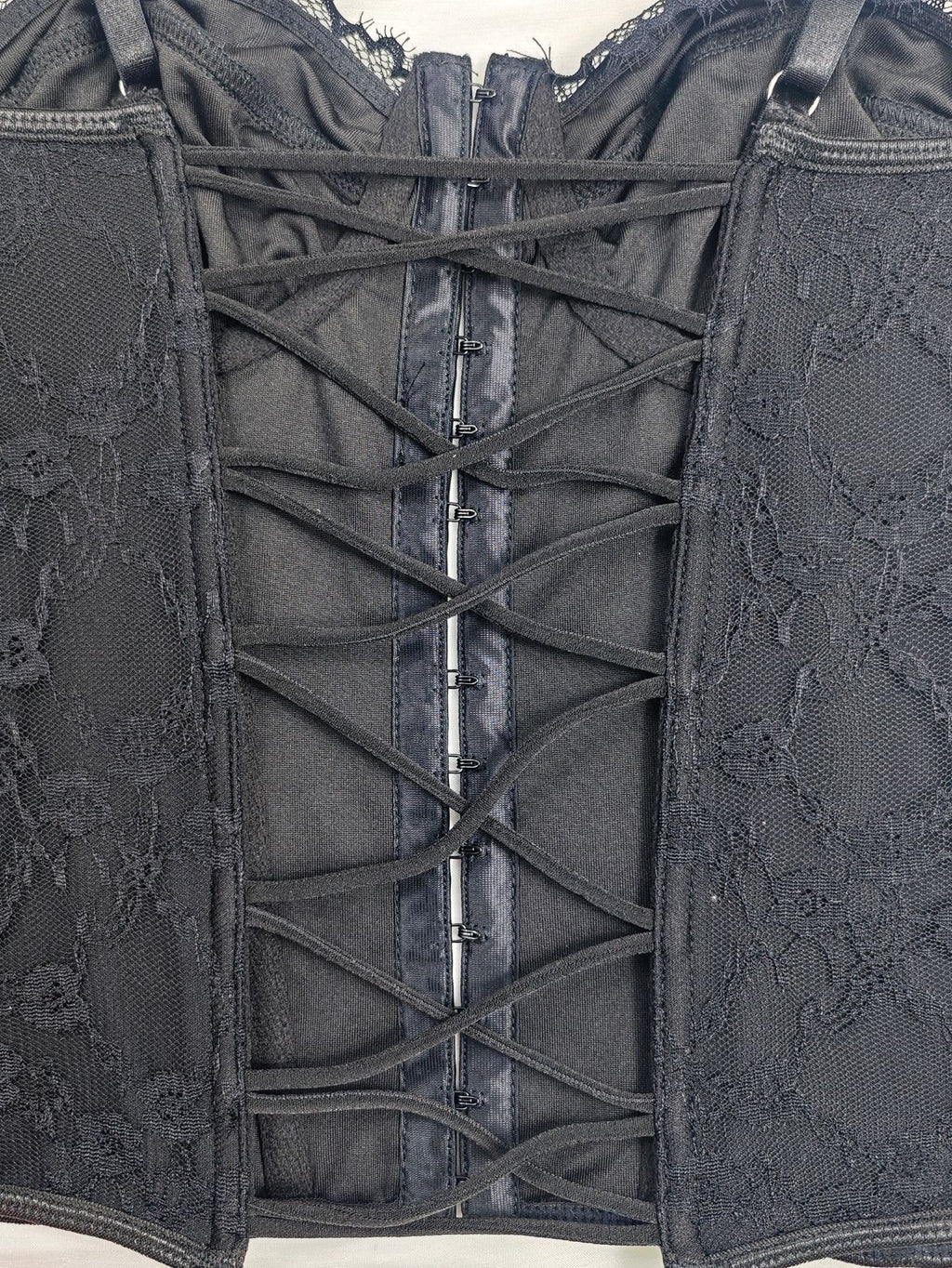 Cross-border Ins Women's Dress Fish Bone Steel Ring Wrap Chest Breasted Backless Vest European and American Style Sexy Solid Color Lace Sling