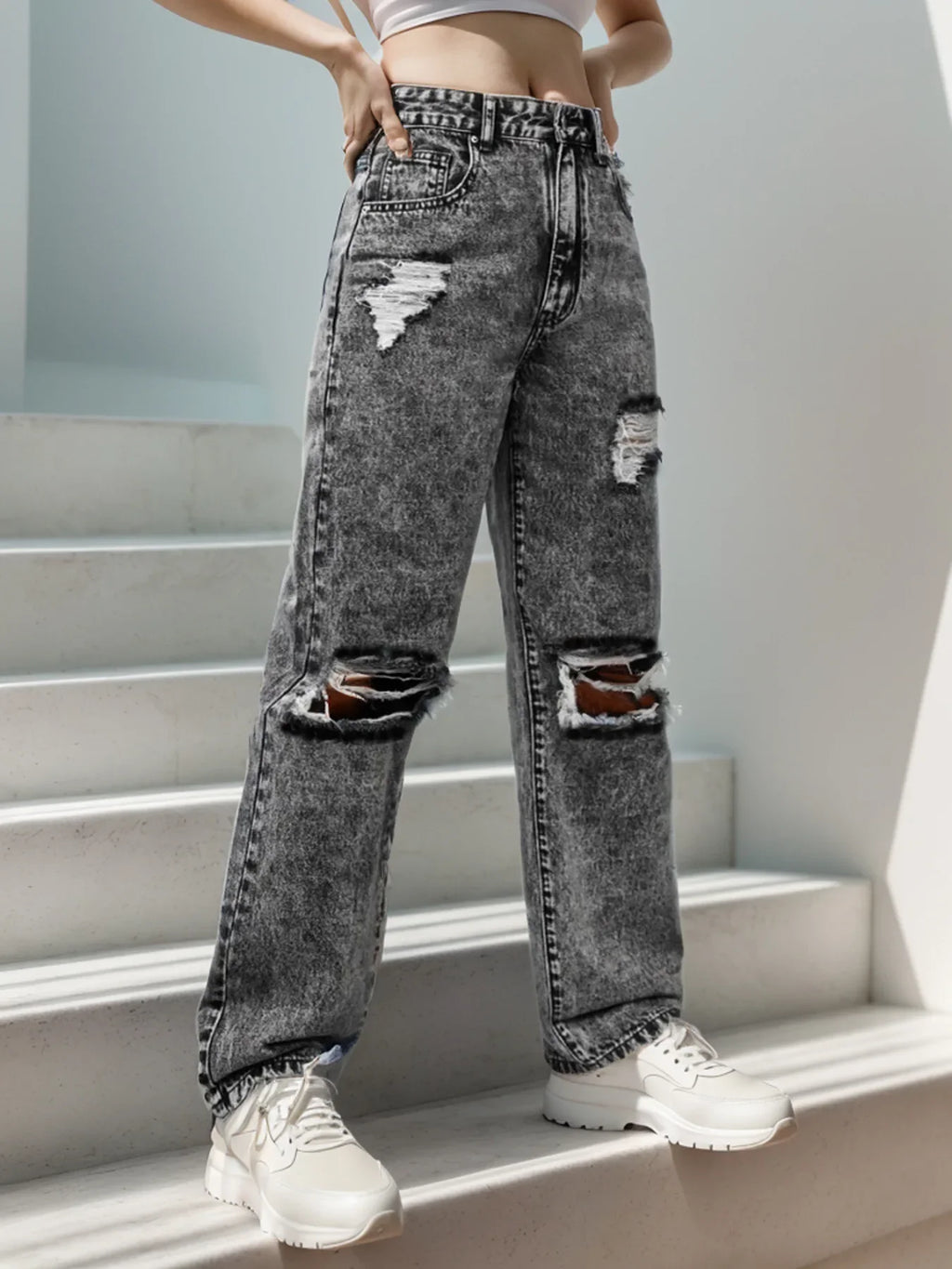 New Style Women's Ripped Street Denim Trousers Fashionable Street Jeans