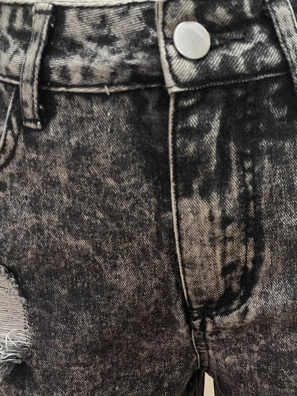 New Style Women's Ripped Street Denim Trousers Fashionable Street Jeans