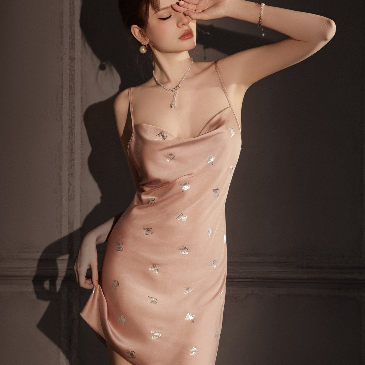Sexy Pajamas Women's Nightgown Pure Lust Style Suspenders Summer Thin 2025 New Large Size Backless Home Clothes Boyfriend Style