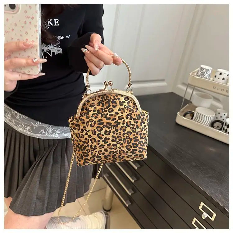 Leopard Print Clip Buckle Bag Women's New Trendy Korean Fashion Versatile Shoulder Chain Bag Women Messenger Bag