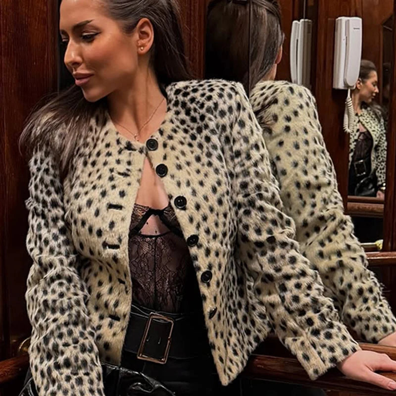 Chic Leopard Print Crop Jacket Women Modern O-neck Single Breasted Full Sleeve Coat Female 2026 Autumn Lady Outwears New