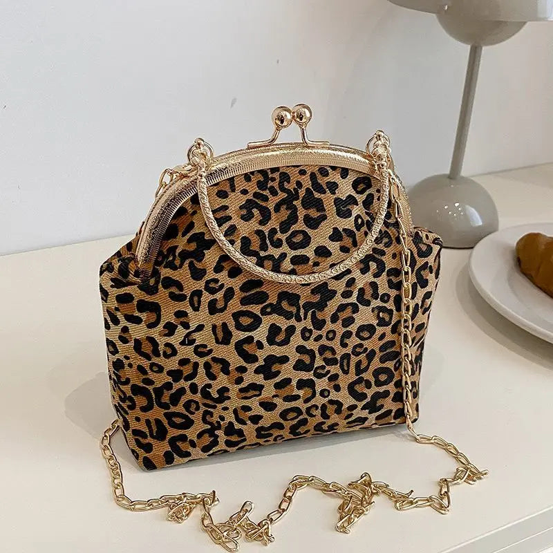 Leopard Print Clip Buckle Bag Women's New Trendy Korean Version Fashion Versatile Shoulder Chain Bag Women  Messenger Bag Women
